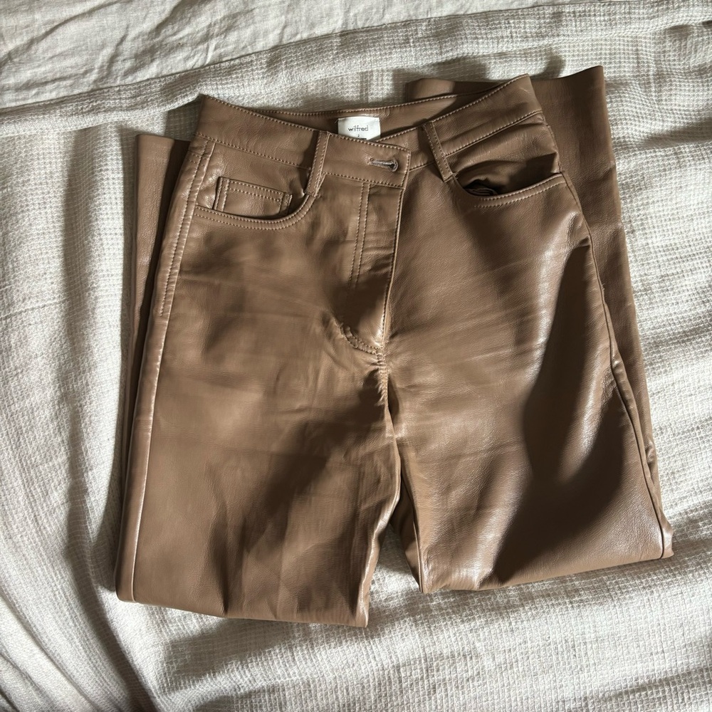 Aritzia short brown Melina pants
